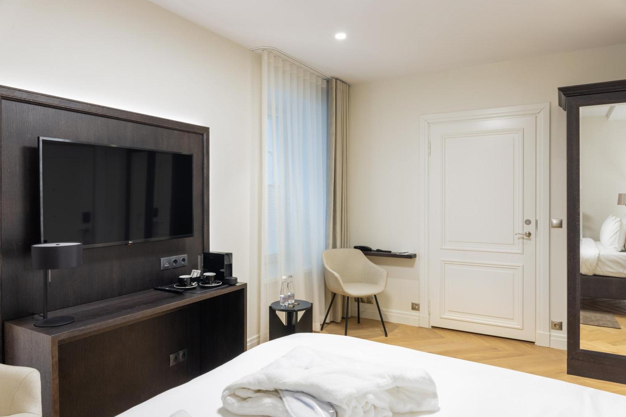Nunne Boutique Hotel Tallinn Ngoại thất bức ảnh