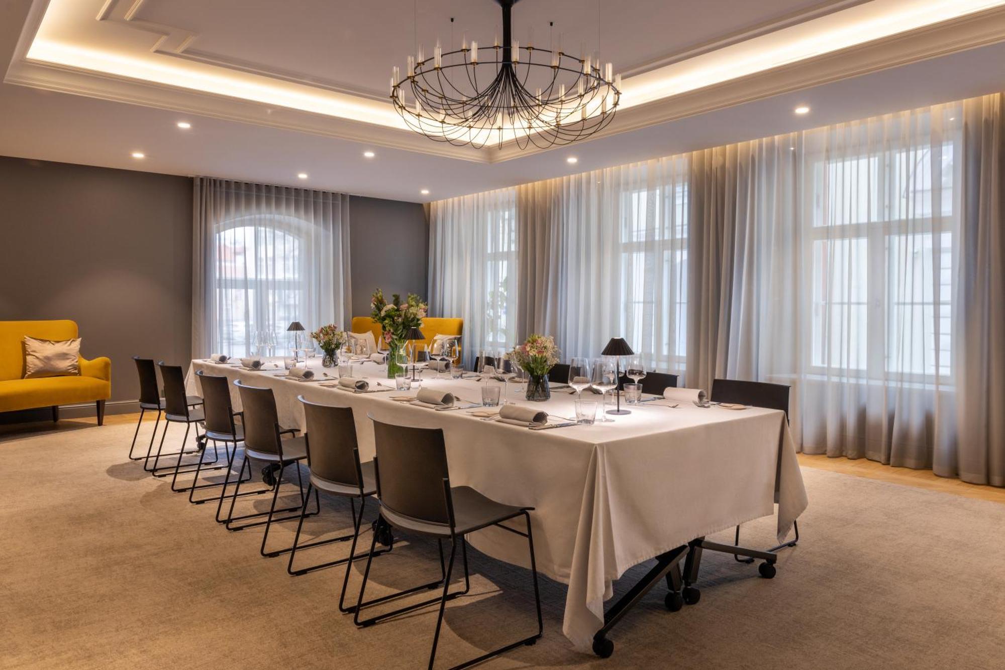 Nunne Boutique Hotel Tallinn Ngoại thất bức ảnh